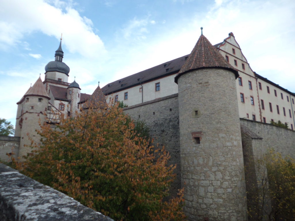 ヴュルツブルク Wurzburg のおすすめの観光スポット紹介 ひつじのドイツ観光旅行